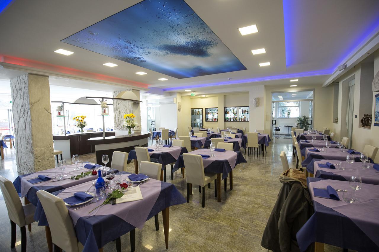 Hotel Roma 마리나디마사 외부 사진